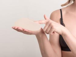 Brustimplantat wechseln? Vier Gründe, wann Sie sich dafür entscheiden sollten
